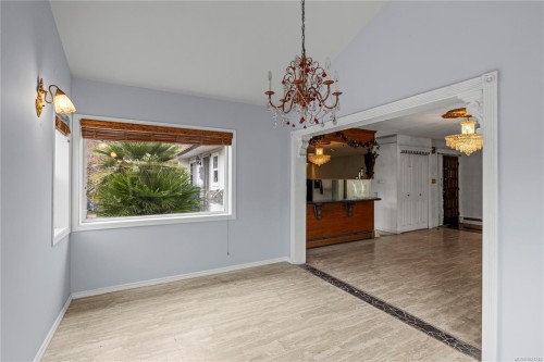 930 Mulholland Dr, French Creek, BC 