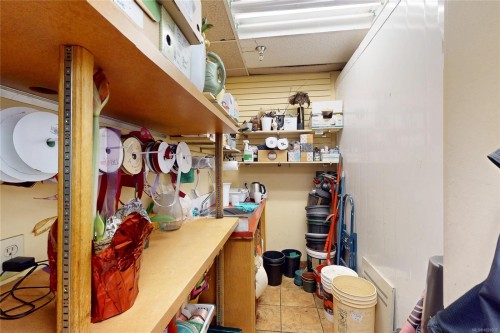 102-2187 Oak Bay Ave, Oak Bay, BC 