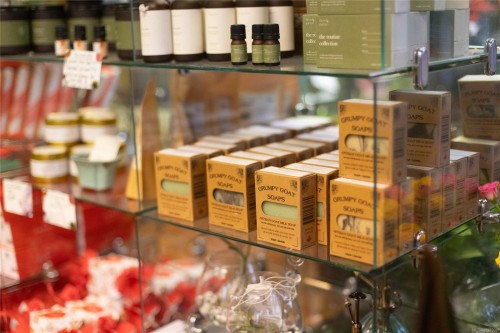 102-2187 Oak Bay Ave, Oak Bay, BC 