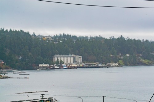 2620 Glenayr Dr, Nanaimo, BC 