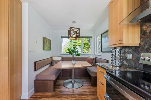 5605 Parker Ave, Saanich, BC 