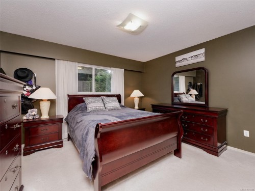 1018 Damelart Way, Central Saanich, BC 