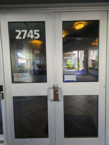 624-2745 Veterans Memorial Pkwy, Langford, BC - Indoor Photo Showing Other Room