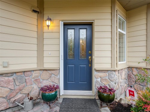 25-1286 Tolmie Ave, Saanich, BC 