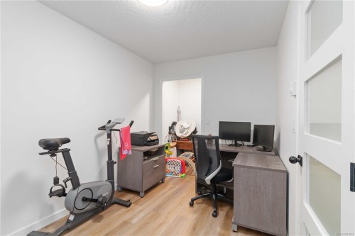 A-3037 Pickford Rd, Colwood, BC 