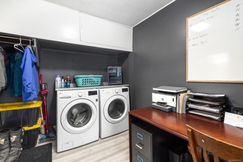 3075 Baker Rd, Duncan, BC 