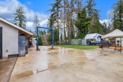 3075 Baker Rd, Duncan, BC 