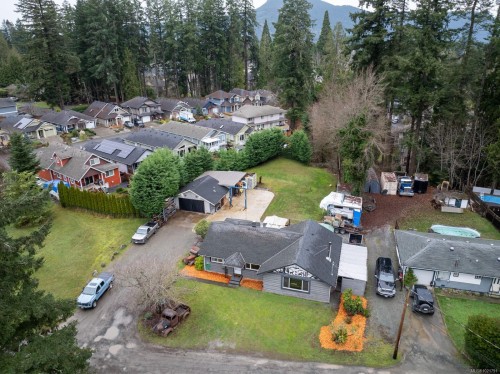 3075 Baker Rd, Duncan, BC 