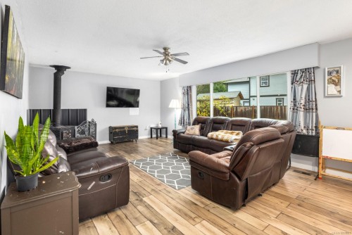 3075 Baker Rd, Duncan, BC 