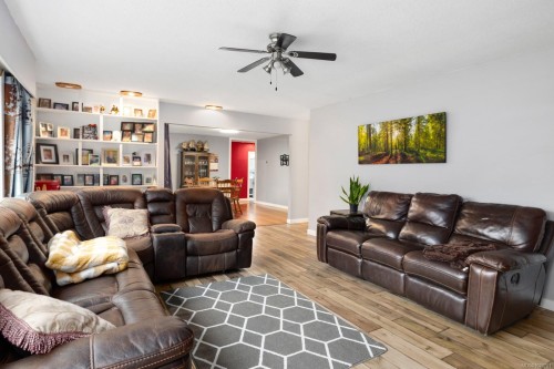 3075 Baker Rd, Duncan, BC 