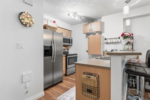 101-1919 Maple Ave South, Sooke, BC 