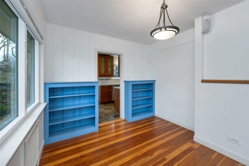 1181 Clovelly Terr, Saanich, BC 