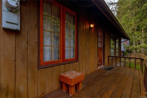 2682 Sunny Glades Lane, Shawnigan Lake, BC 