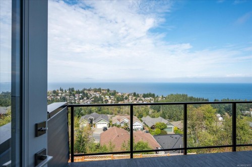 4680 Ambience Dr, Nanaimo, BC 
