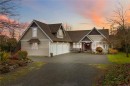 9319 East Saanich Rd, North Saanich, BC 