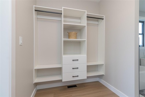 3195 Woodrush Dr, Duncan, BC 