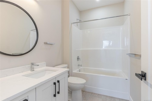 3195 Woodrush Dr, Duncan, BC 