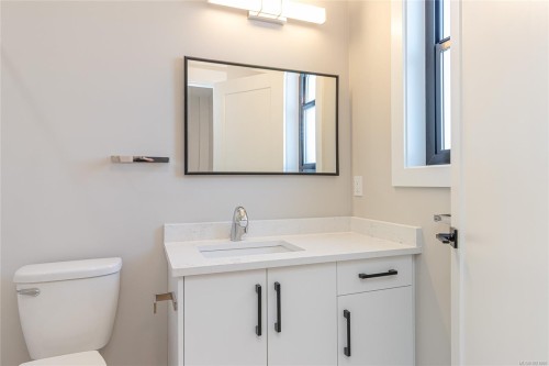 3195 Woodrush Dr, Duncan, BC 