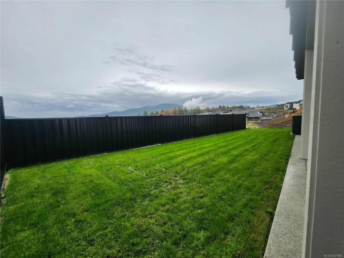 3195 Woodrush Dr, Duncan, BC 