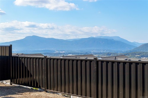 3195 Woodrush Dr, Duncan, BC 