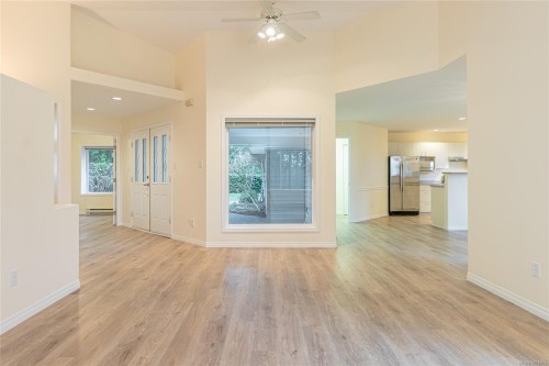 624 Wembley Rd, Parksville, BC 