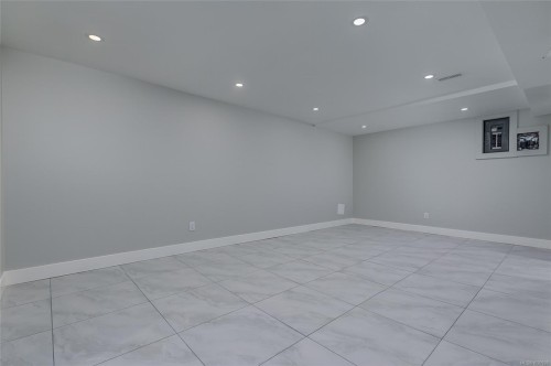 3500 Hammond Bay Rd, Nanaimo, BC 