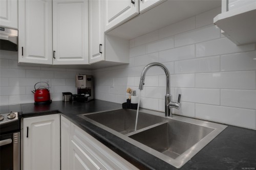 101-211 Victoria Rd, Nanaimo, BC 