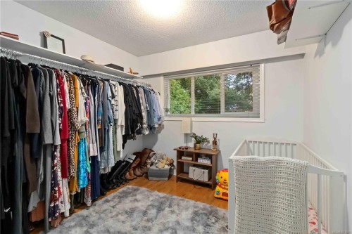 9930 Bessredge Pl, Sidney, BC 