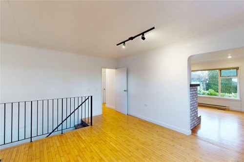 3876 Carey Rd, Saanich, BC 