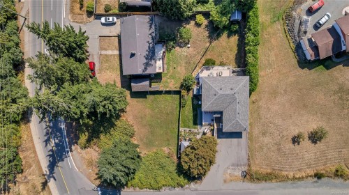 505 Windthrop Rd, Colwood, BC 