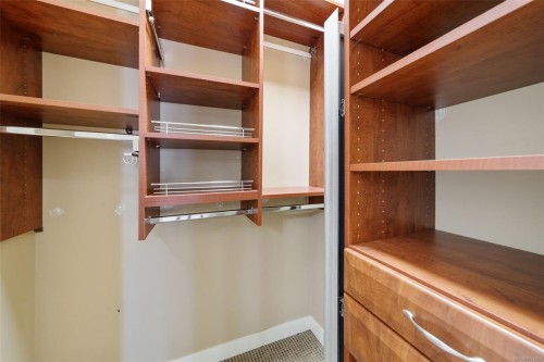 210-201 Nursery Hill Dr, View Royal, BC - Indoor With Storage