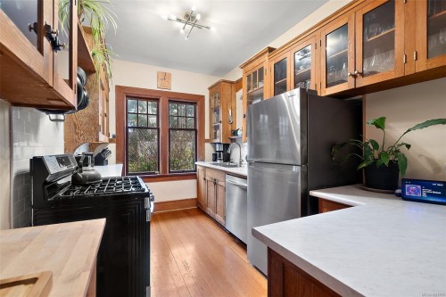 132 Government St South, Victoria, BC 