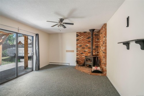 338 Mckinnon St, Parksville, BC 