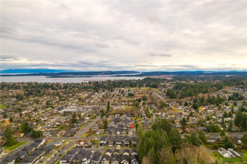 912 Howard Ave, Nanaimo, BC 