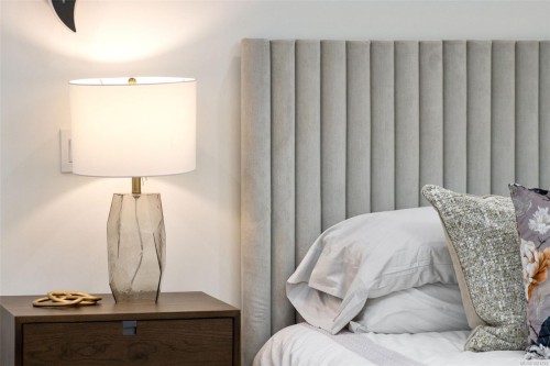 669 Canterbury Rd, Saanich, BC 