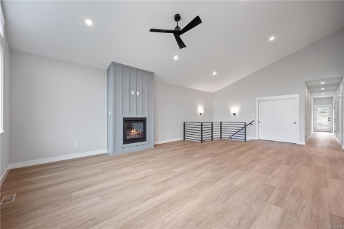 151 Marina View Dr, Ladysmith, BC 