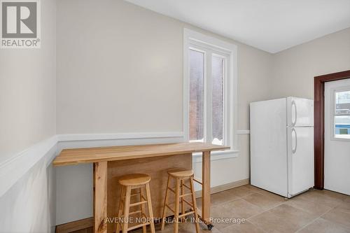 210 Florence Street, Ottawa, ON - Indoor Photo Showing Other Room