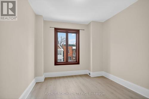 210 Florence Street, Ottawa, ON - Indoor Photo Showing Other Room