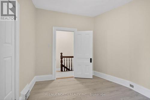 210 Florence Street, Ottawa, ON - Indoor Photo Showing Other Room