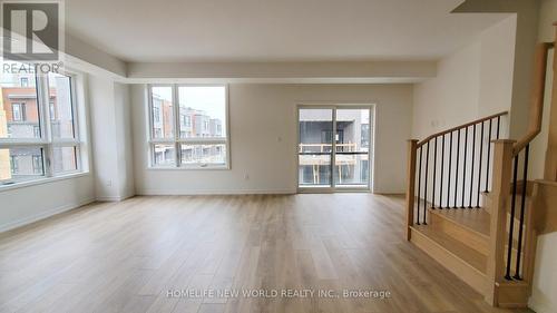 3 - 15 Lytham Green Circle, Newmarket, ON - Indoor Photo Showing Other Room
