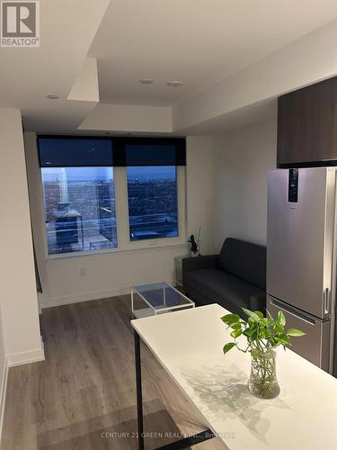 2201 - 395 Square One Drive, Mississauga, ON - Indoor