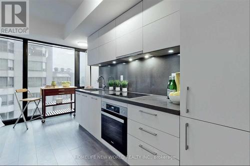 2108 - 188 Cumberland Street, Toronto, ON - Indoor Photo Showing Kitchen With Upgraded Kitchen