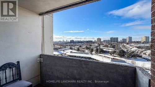 1001 - 25 Silver Springs Boulevard, Toronto, ON - Outdoor With View