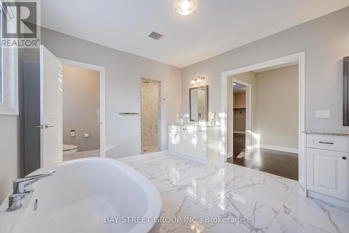 75 Douglas Road, Richmond Hill, ON - Indoor