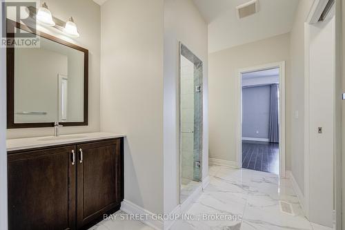 75 Douglas Road, Richmond Hill, ON - Indoor