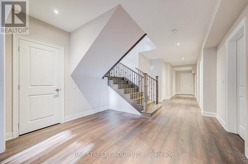 75 Douglas Road, Richmond Hill, ON - Indoor Photo Showing Other Room