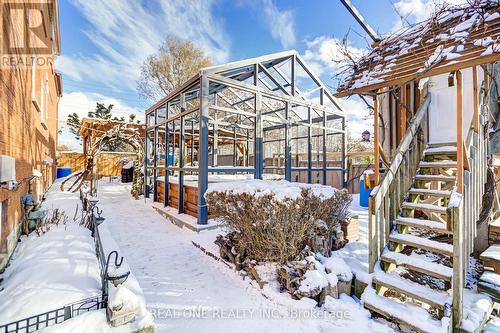 2 Grittani Lane, Toronto, ON - Outdoor