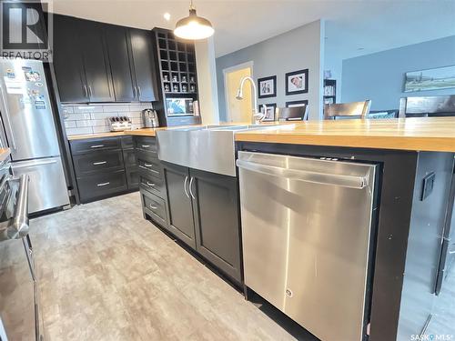 310 Louis Avenue, Maple Creek, SK - Indoor Photo Showing Kitchen
