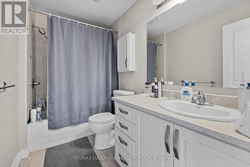Full bathroom - 504 Clearbrook Drive, Ottawa, ON - Indoor Photo Showing Bathroom