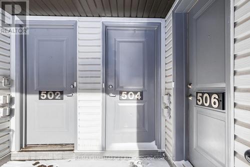 504 Clearbrook Drive, Ottawa, ON - Outdoor With Exterior